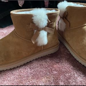 Kookaburra by Ugg ankle tan boots